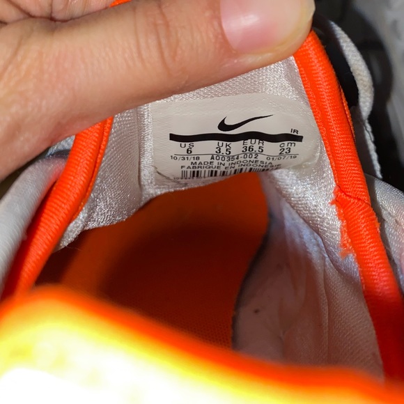 Nike Zoom 2K Hyper Crimson Women’s Size 6 - Picture 12 of 12